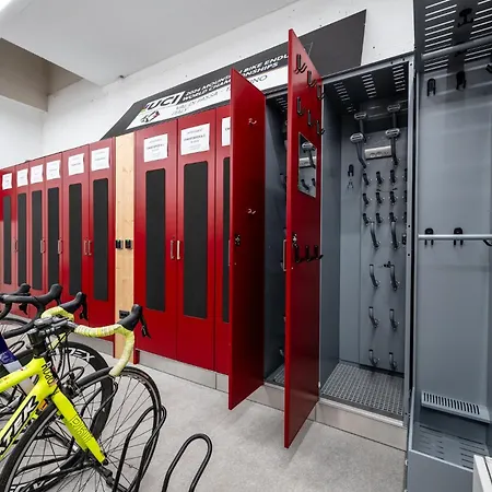 -antermoia- Appartament Center *