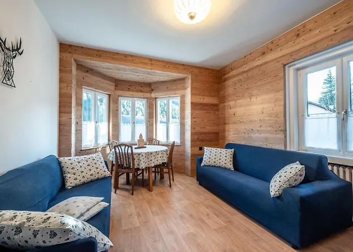 -antermoia- Appartament Center Canazei