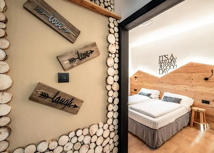 -antermoia- Appartament Center דירה *