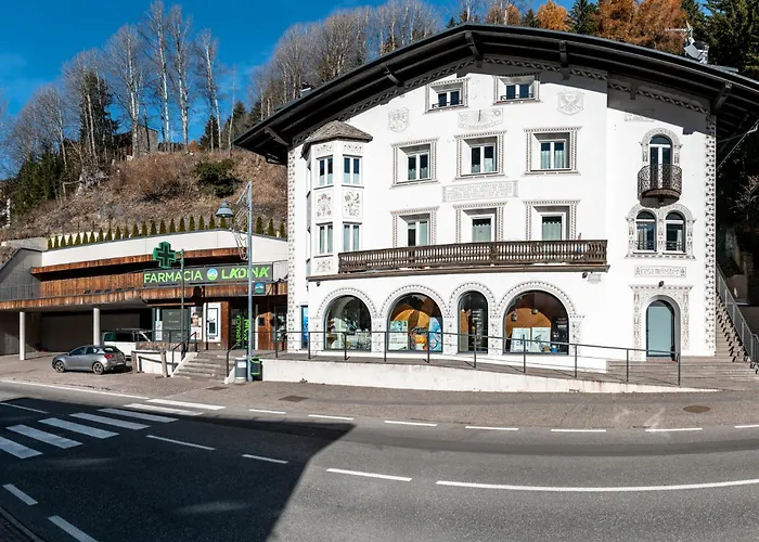 -antermoia- Appartament Center Canazei